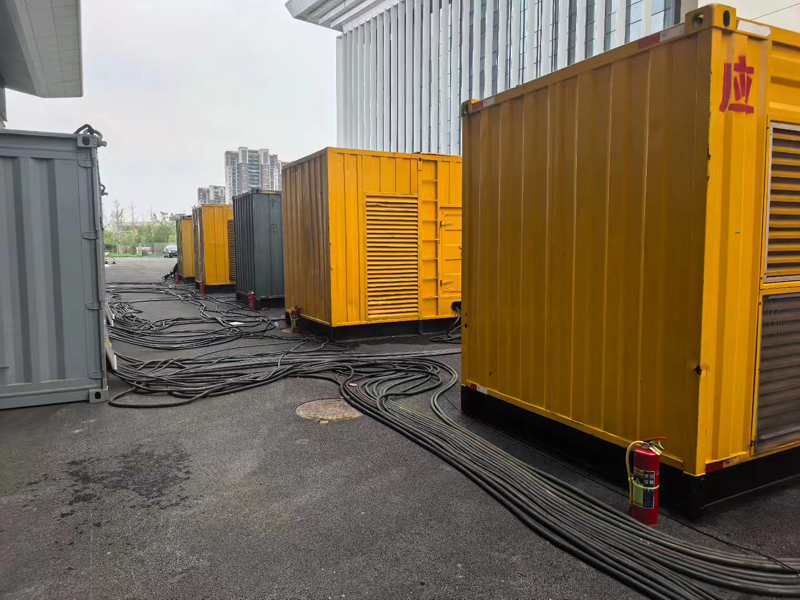 台安不同季节柴油发电机组保养有哪些注意事项?