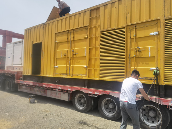 台安发电机出租100KW发电机需要什么规格的电缆线？