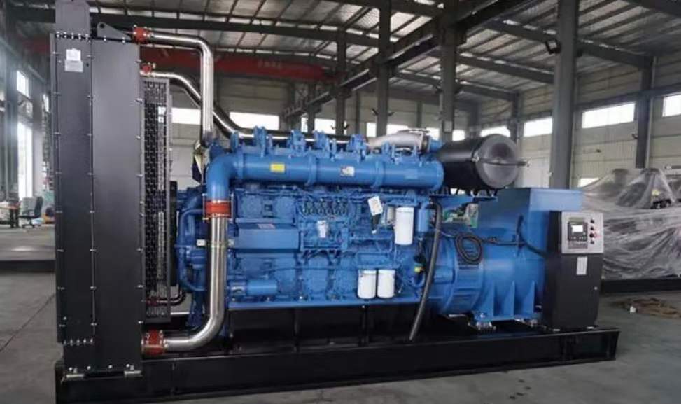 台安800kW 柴油发电机的输出电流是恒定的吗？