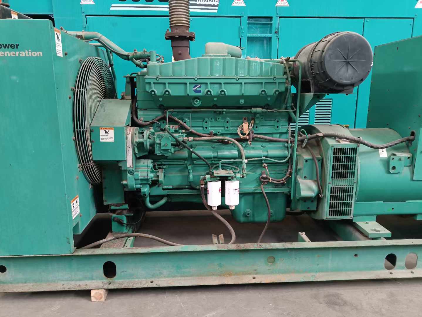 台安过载会对 600kW 柴油发电机组造成哪些损害？
