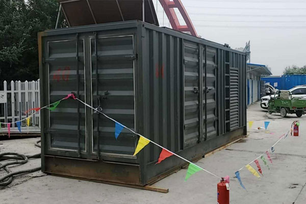 台安发电机租赁空气滤清器多久更换一次？
