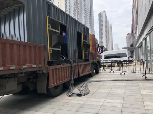 台安冷却液不足的情况下如何检查柴油发电机组？