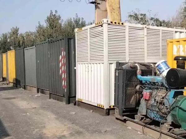 台安200KW柴油发电机机组每小时油耗是多少？