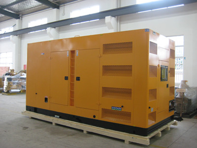 台安不同类型的发电机组在冬季保养时的注意事项有何差异？